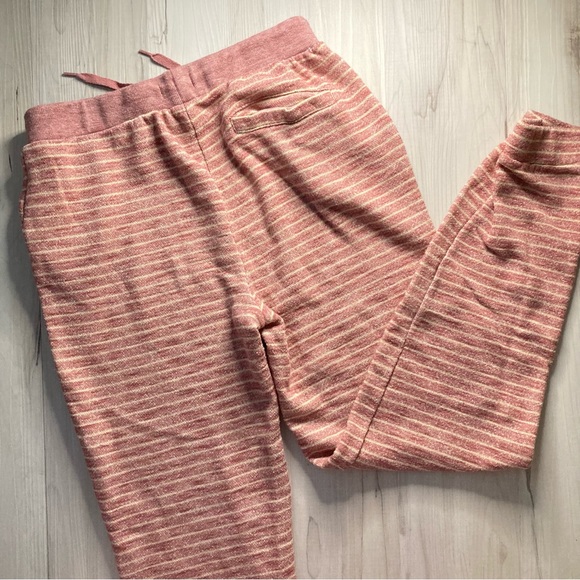 🌸3/$30🌸 Girls Roxy Striped Sweatpants - Picture 4 of 5